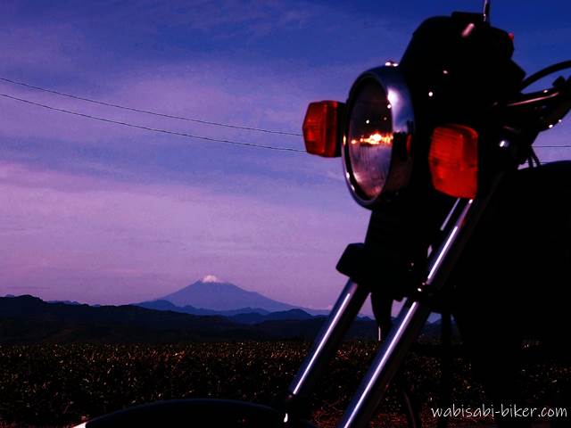 富士山とバイク SR125