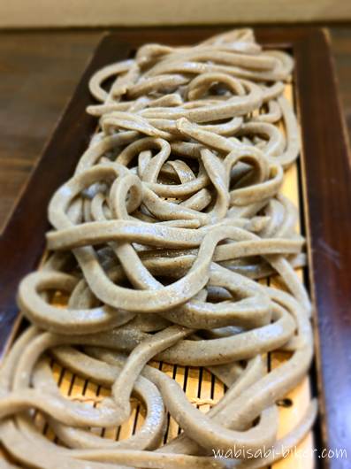 蕎麦招人 仟（せん）の田舎そば